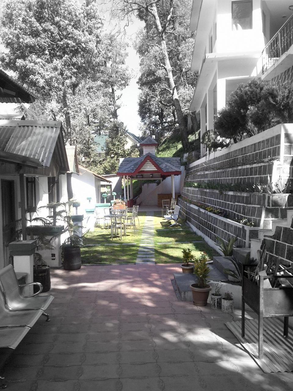 דלהאוזי Vilasa Lall Ji Resort מראה חיצוני תמונה